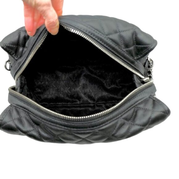 MICHAEL KORS~Rachael~Black Quilted Lambskin Leather Chain Shoulder Bag - Picture 6 of 7